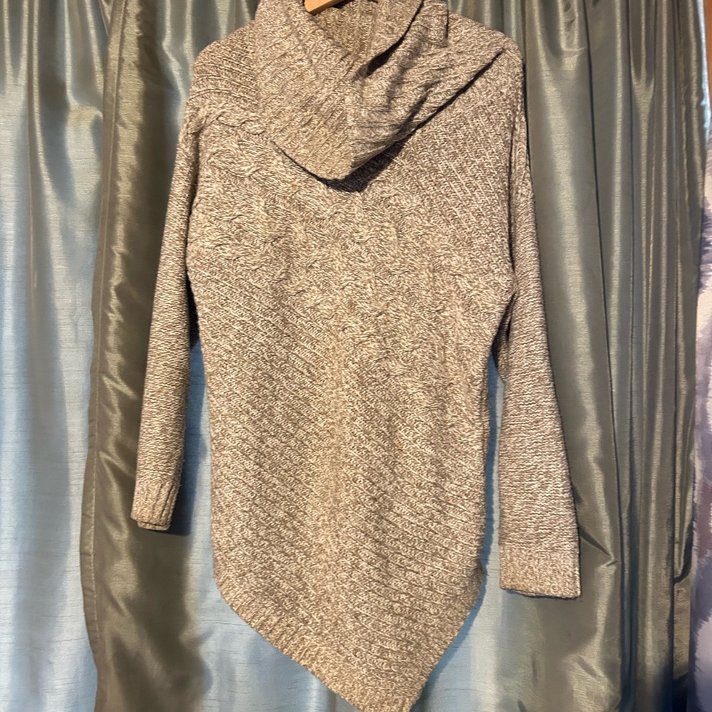 New York & Company Gray Cowl Neck Sweater